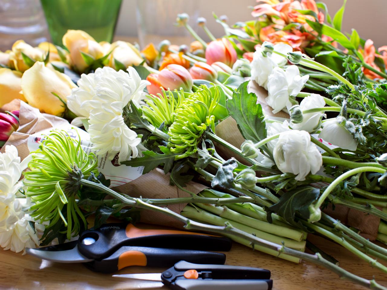 How to care for flowers How to care for flowers