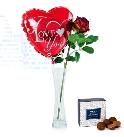 Romantic flowers that will suit your tight budget