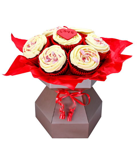 Cheap Valentine’s Day flowers and gift ideas
